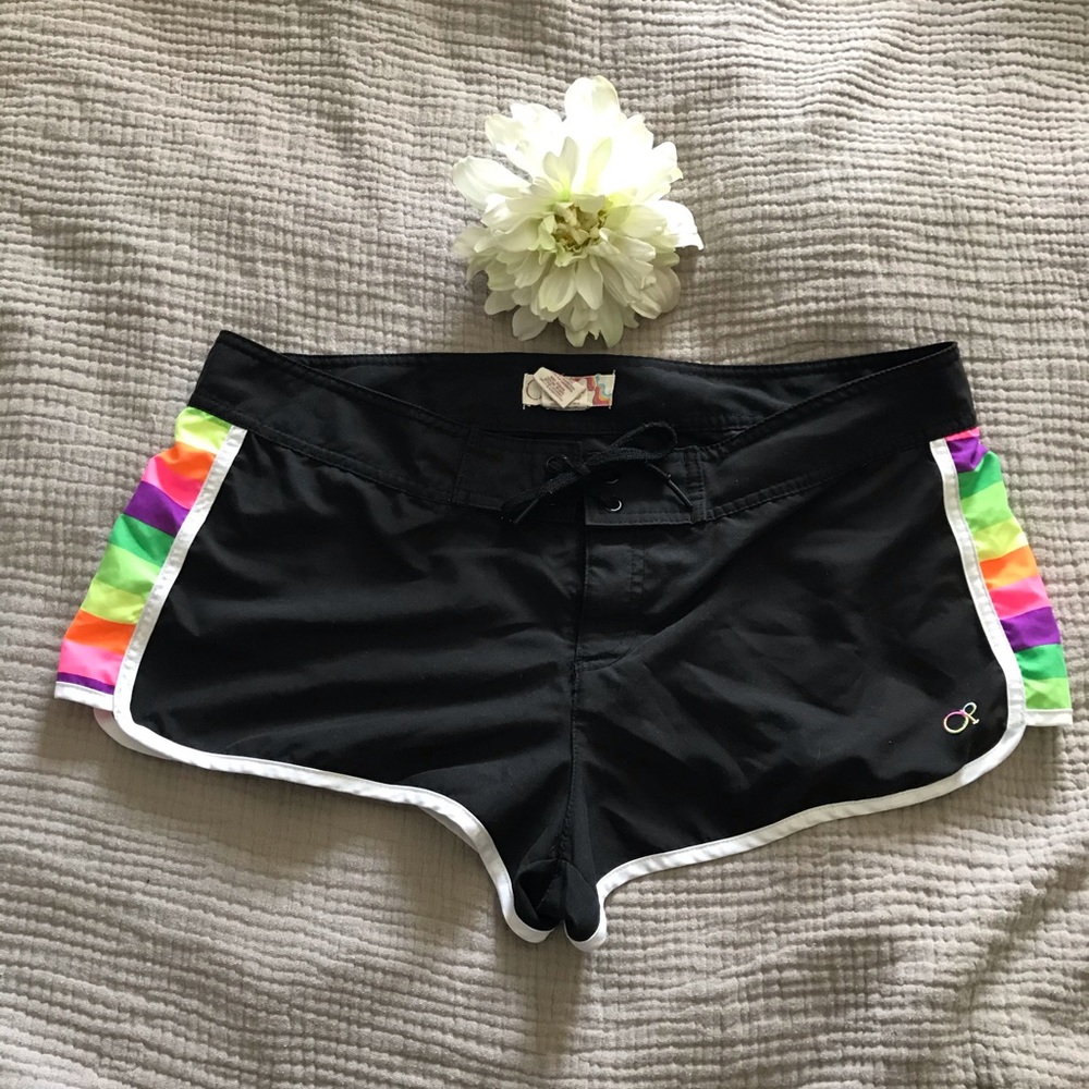 🏄‍♀️ OP neon stripe water shorts L